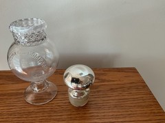 VTG.Dakota 5 INCH Vacuum Oil Co.Pharmacy Apothecary Display Jar 5” Mini RARE SZ.
