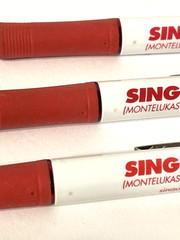 Pharmaceutical Drug Rep Vintage 3 Pens Singulair Collectible Promo Red Orange