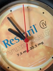 Vntg Restoril Drug CIV Temazepam Brand Promo Battery operated Wall Clock 80s