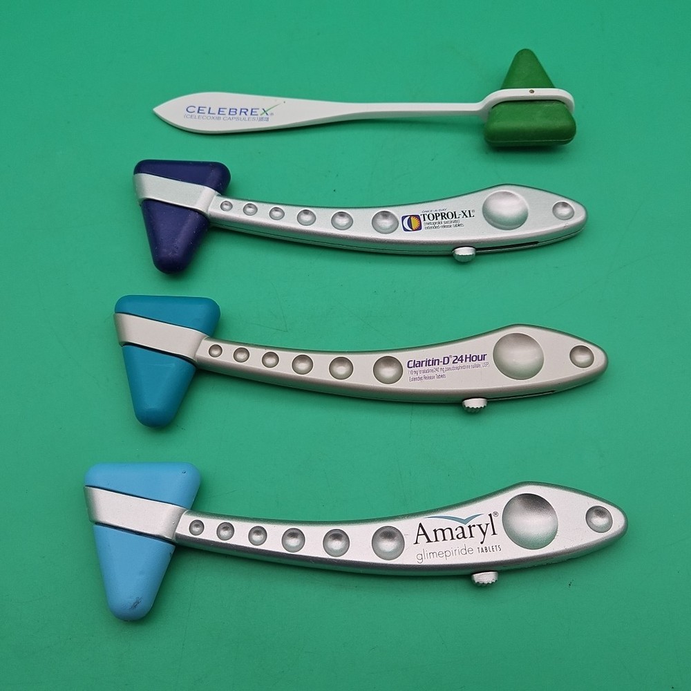 Lot Of 4 Medical Reflex Hammers Drug Rep Pharmaceutical Collectibles