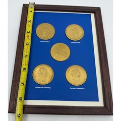 Vintage Ceftin Pharmaceutical Medals Framed Famous Scientists Medical History