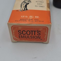 Vintage 1950’s SCOTT’S EMULSION BOTTLE w/ Contents Harold Ritchie, CLIFTON NJ