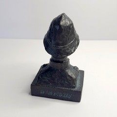 VTG Resin Oxford Bobby Bust Bristol Laboratories Tegopen Promotional Statue