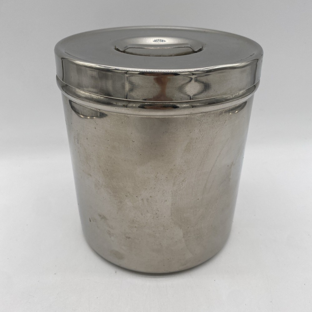 Vollrath Stainless Steel Canister With Medical Lid – 8803