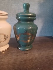 3 VTG Eli Lilly Ceramic Gold Trim Apothecary Jar-Symphytum Officinale