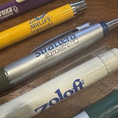 Pharmaceutical Medical Promo Pen Drug Rep Zoloft Paxil Zyvok Namenda Zyprexa Lot