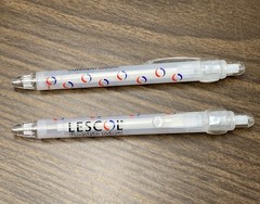 2 Vtg Pharmaceutical Advertising LESCOL Fluvastatin Drug Rep Click Pens WRITES