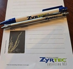 ZYRTEC Pharmaceutical Medical Lot – 2x Pens + Notebook Vintage Metal Pen Writes