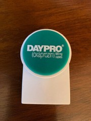 Vintage  3 Daypro Drug Rep Pushbutton Magnetic clips, pharmaceuticals