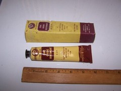 Vintage APC AMERICAN PHARMACEUTICAL COMPANY Zinc Oxide Ointment Tube NEW YORK NY