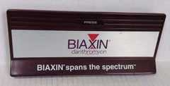 Vintage Biaxin Clarithromycin Large Magnetic Clip Pharmaceutical Drug Rep Promo