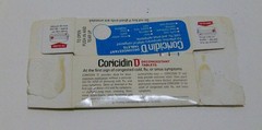vintage 1980s CORICIDIN D tablets BOX pharmaceutical medicine packaging meds old
