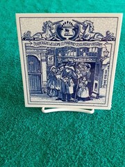 BLUE DELFT HOLLAND HANDMADE PHARMACY HISTORY CERAMIC TILE 1992 ORIGINAL BOX 6X6