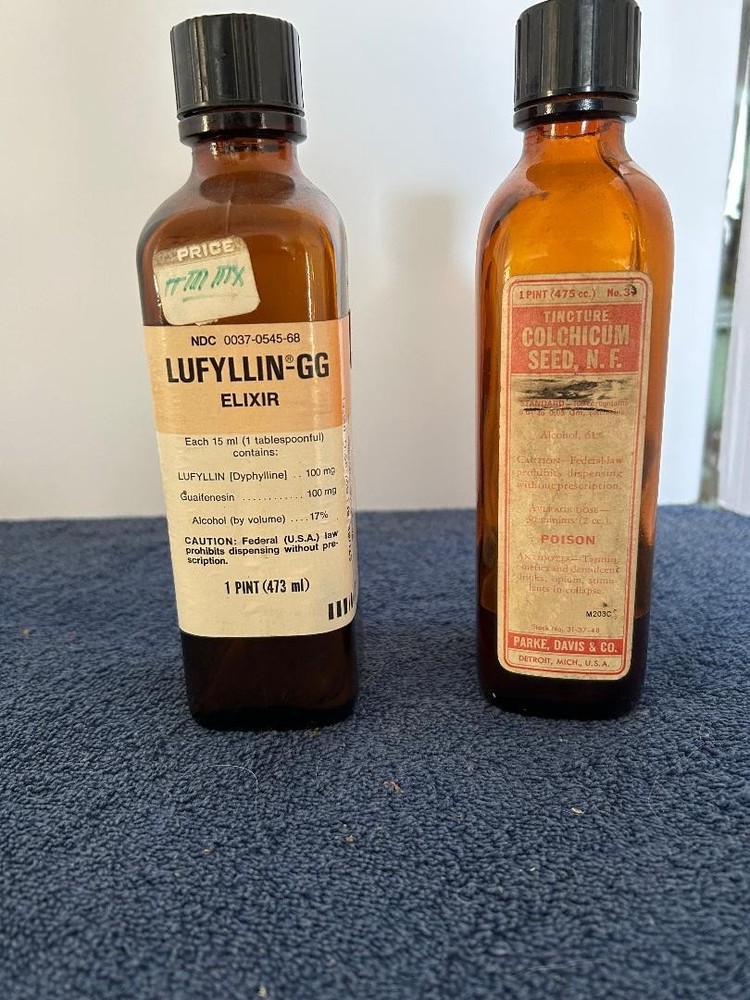 Vintage Parke Davis Colchicum Seed POISON bottle and Lufyllin-GG Elixir EMPTY