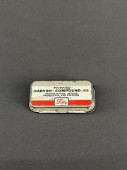 VTG Lilly Pharmaceutical Darvon-65 Compound Pulvule Sample Tin