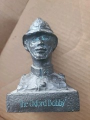 1977 The Oxford Bobby Resin Bust Bristol Laboratories Tegopen Promotional Statue
