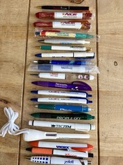 Lot Of 20 Vintage Pharmaceutical Drug Rep Pens