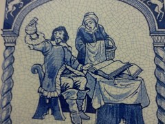 Burroughs Wellcome Delft Holland Pharmacy Blue&White Pill Tile The Homours #21