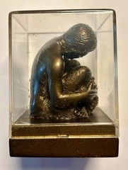 Ativan Wyeth Pharmaceutical Promotional Paperweight – Rare Vintage Figurine