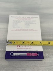 2004 Gynazole Yeast Pharmaceutical Drug Rep Notepad Sticky Notes Ad Drug Rep