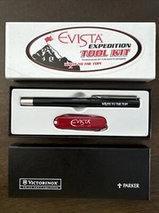 Eli Lilly & Co. Evista ‘Parker’ pen & Victornox Swiss Army pocketknife set, 1998