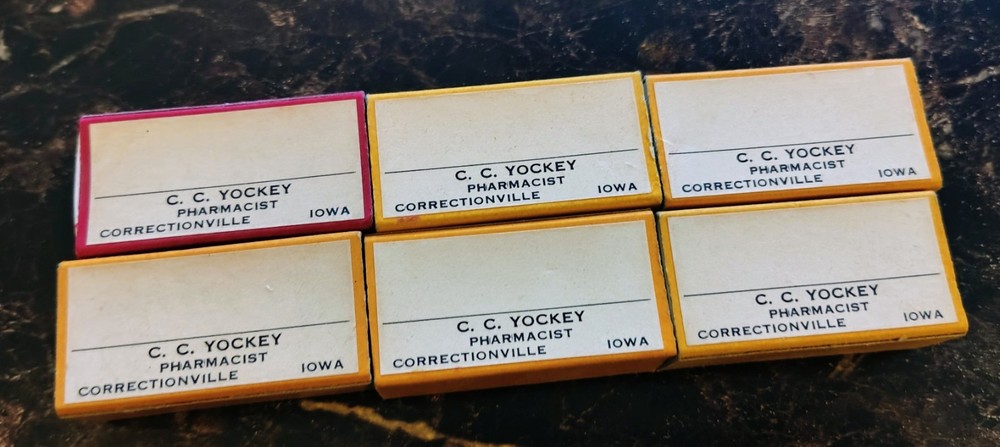 Vntg 1930s Prescription Pill Box C.C. Yockey Correctionsville Iowa Pharmacy Lot