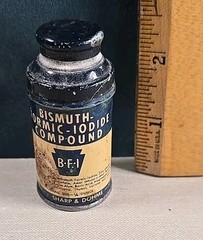Vintage Bismuth Formic-Iodide Compound 1/4oz, (1950s?)