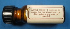 VINTAGE PARKE-DAVIS CALOMEL AND SODA BOTTLE FREE SHIPPING N