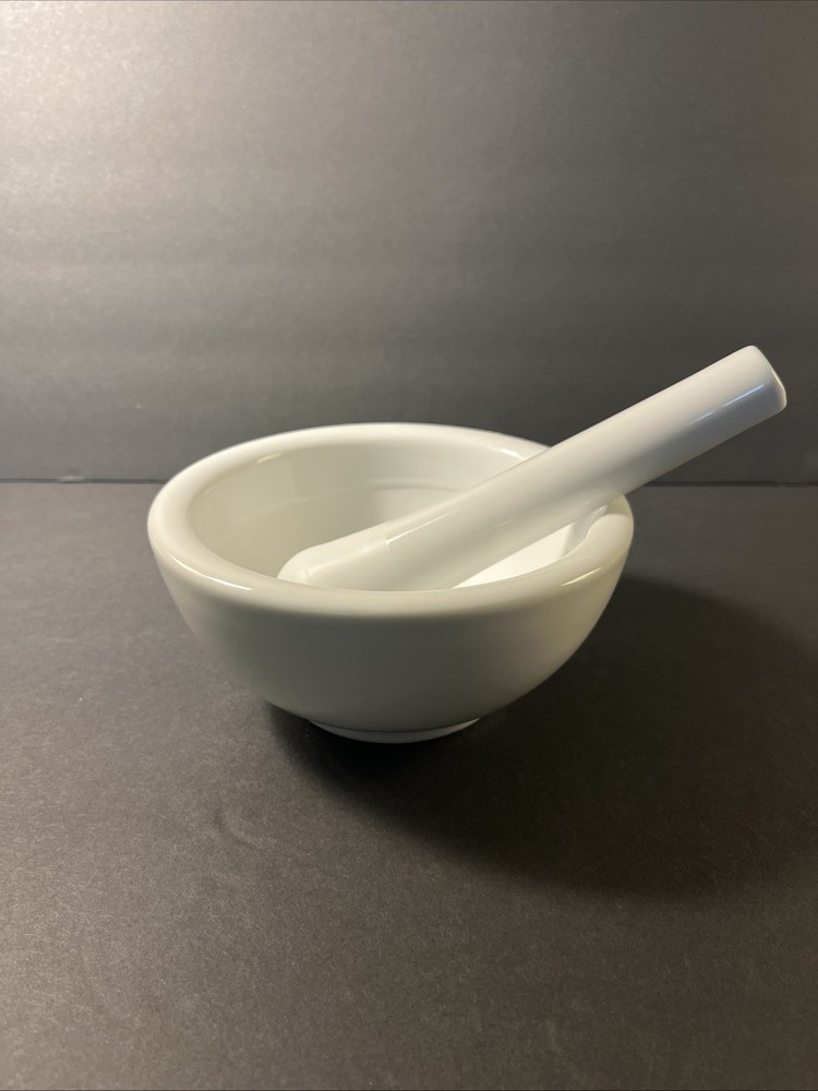 Apothecary Mortar & Pestle Set 16 Ounce Pocket Nurse Porcelain White Vintage NOS