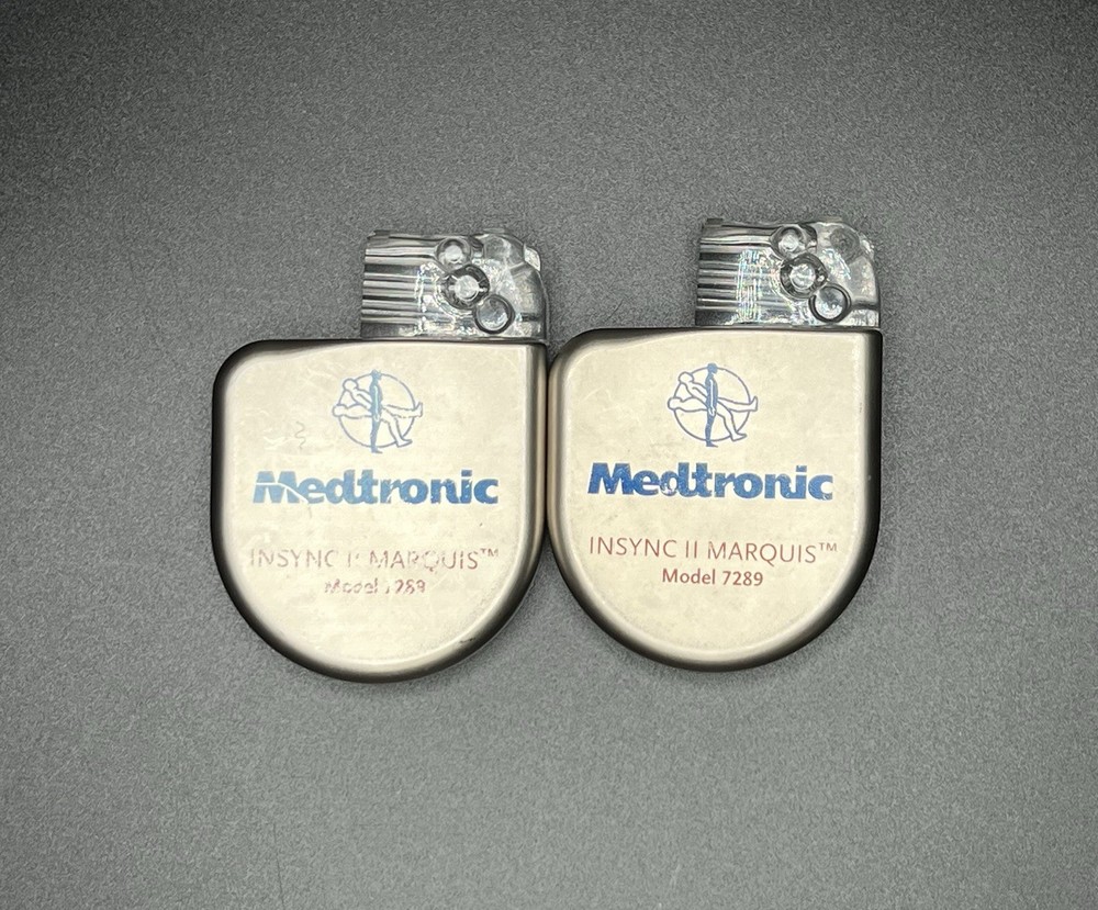 LOT OF 2 Medtronic InSync II Marquis 7289 Sales Rep DEMO Display Models Cardiac