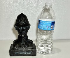 Vintage The Oxford Bobby Bust Statue Bristol Laboratories 1977 Tegopen Syracuse