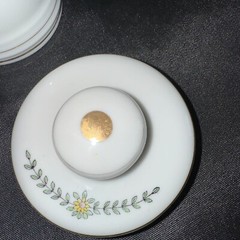 Porcelain Apothecary Jar Pulvis Gold Trim DOM Vintage Cotton