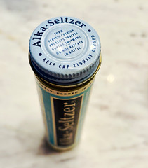 Alka-Seltzer Vintage Effervescent Tablets Box & Tube, 25 Tablets. Vintage