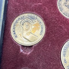 RARE Eli Lilly & Co Coins PIONEERS IN THE FIGHT AGAINST INFECTIOUS DISEASE FRAME