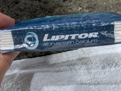 RARE LIPITOR FACIAL TISSUE PACK DRUG REP PROMO PHARMACEUTICAL