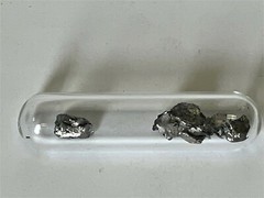 Samarium Metal Dendrites 99.9% 1 Gram+Clean in Argon Glass ampoule in glass Vial