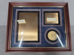 Pfizer Drug Company Framed Plaque Award Corporate Pharmaceutical Collectible