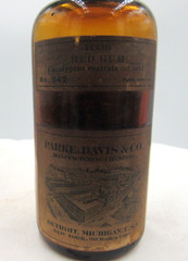 BW – 1890’s Parke, Davis & CO Fluid Red Gum Detroit Mich 4 5/8 “ Medicine bottle