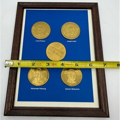 Vintage Ceftin Pharmaceutical Medals Framed Famous Scientists Medical History