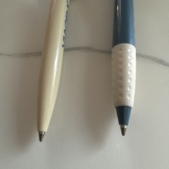 Vintage VIAGRA Drug Rep Click Pens Plastic Blue And Cream Pharmaceutical