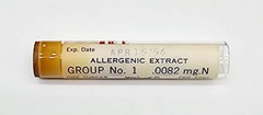 Wyeth Allergy Test Kit Vintage Extracts 1955 Intracutaneous Wood Box + 44 Vials
