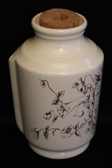 VINTAGE PHARMACEUTICAL ELI LILLY WESTMINSTER INHALER w/THE STORY OF INHALERS