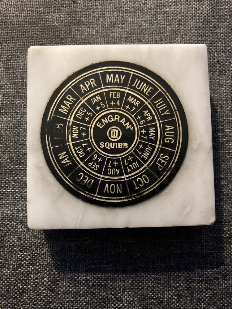 MARBLE VINTAGE RARE ENGRAN SQUIBB PHARMACEUTICAL CALENDAR ( Square ) MED TOOL