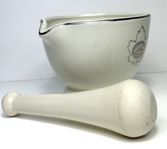 Vtg Eli Lilly Co. Ceramic Mortar & Pestle Cream Canada Collingwood Ont. Pharmacy