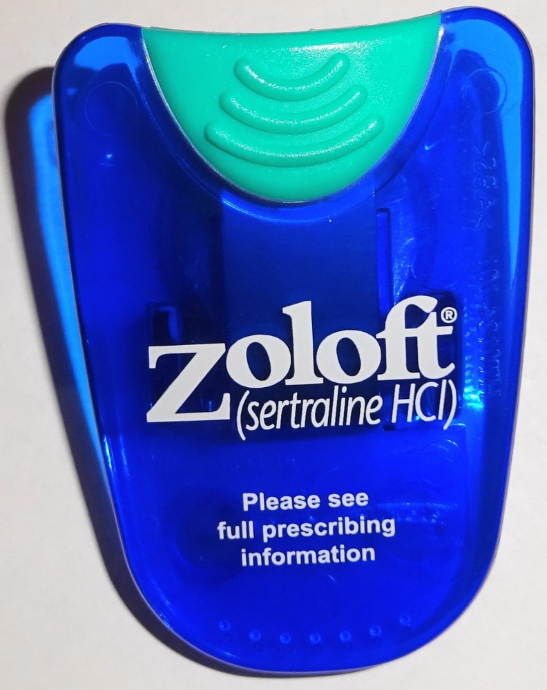 ZOLOFT MEDICAL LOGO COLLECTIBLE CLIP MAGNET NEW