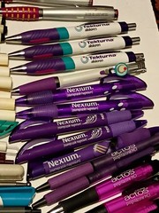 Pharmacy Drug Rep Advertising Mixed Pen Lot of 108 Instant Desk Drawer Full