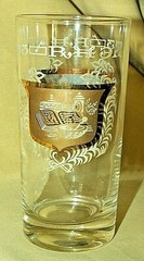 MEDICAL GLASS TUMBLER APOTHECARY MORTAR PESTLE VINTAGE BARWARE GOLD RECIPE DRAM*