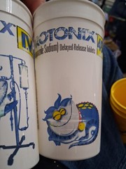 2 PROTONIX I.V. 40 mg PLASTIC CUP PHARMACEUTICAL DRUG REP ITEM As Is