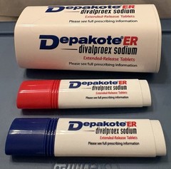 VTG DEPAKOTE ER PAPERWEIGHT HOLDS # 2 MARKERS included PHARMA REP LOGO NEW