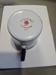 Vtg 16oz 500Gr. Medical Hygienic White Blue Enamel Measuring Cup Czechoslovakia